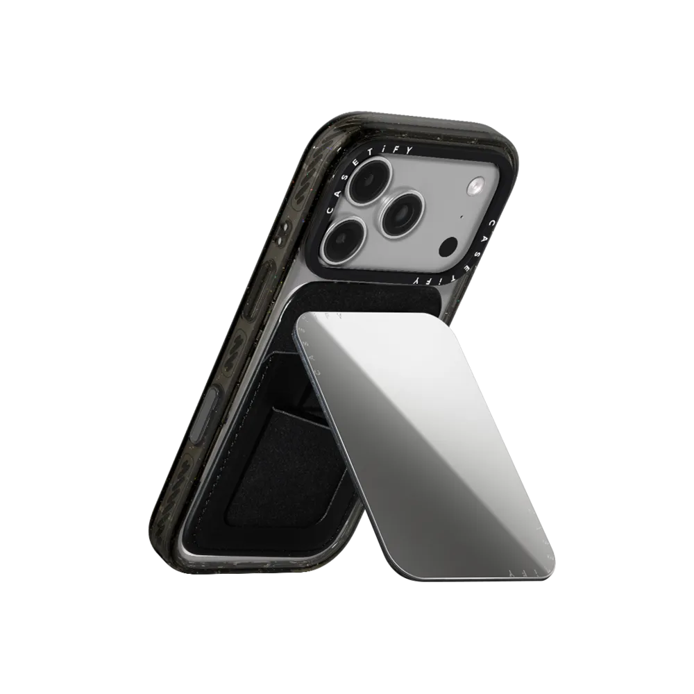 Snappy Cardholder Customizer